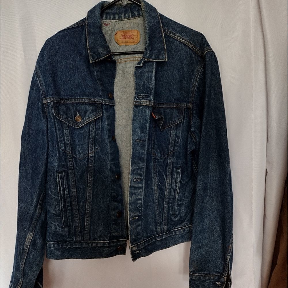 Levi's trucker jacket